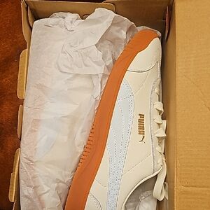 Puma White and Orange Sneakers